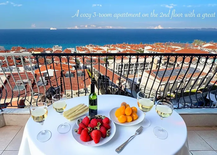 Rona Vista Suites Amazing Seaview 1